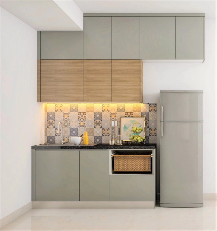 Budget Kitchen with Handleless Cabinets